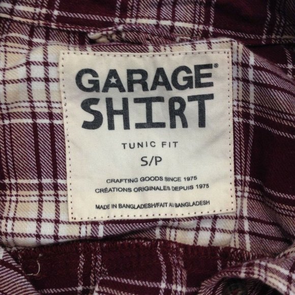 Garage Tunic Fit Button Up Shirt Women's Size Small Burgundy Beige Plaid - Picture 5 of 6